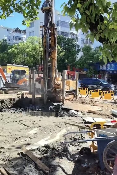 金安区岩石井